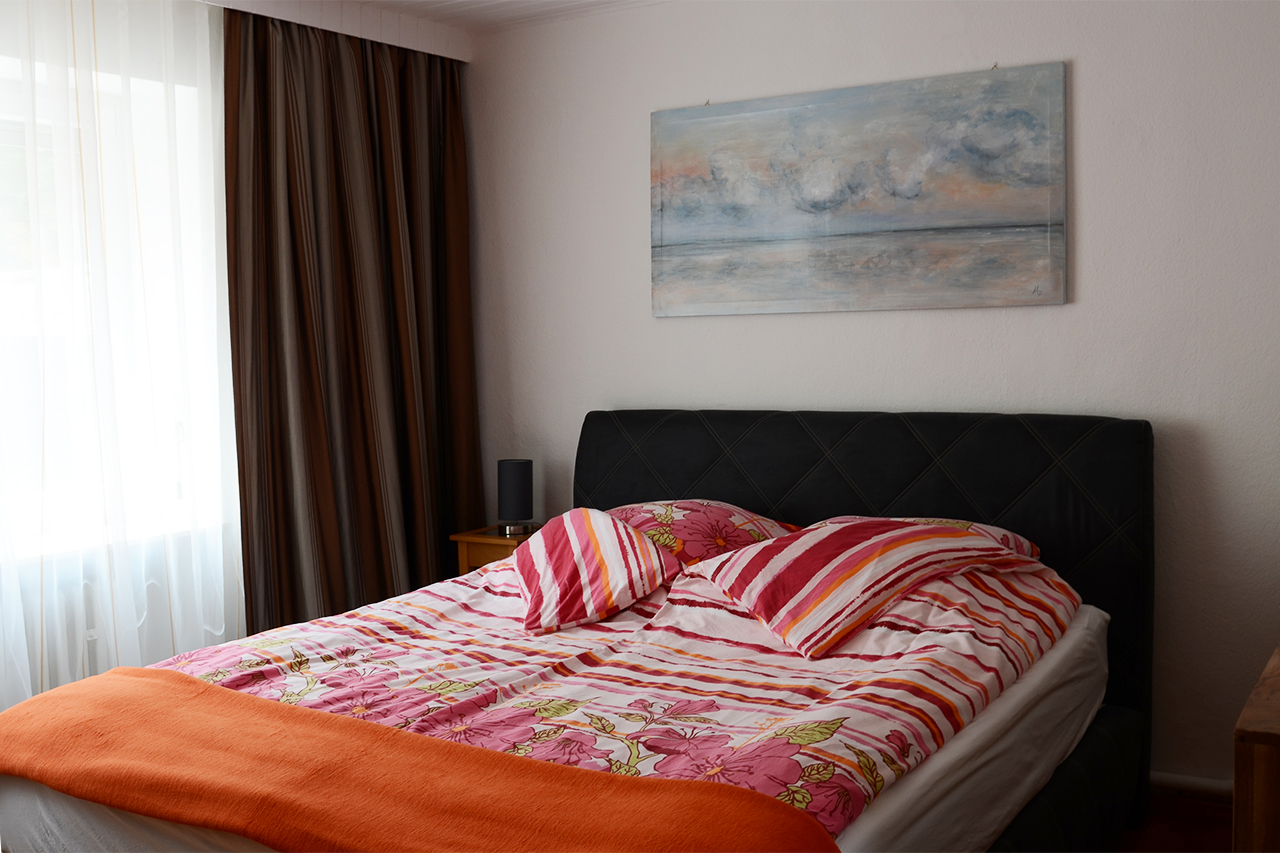 Erdgeschosswohnung Zornheim – Schlafzimmer